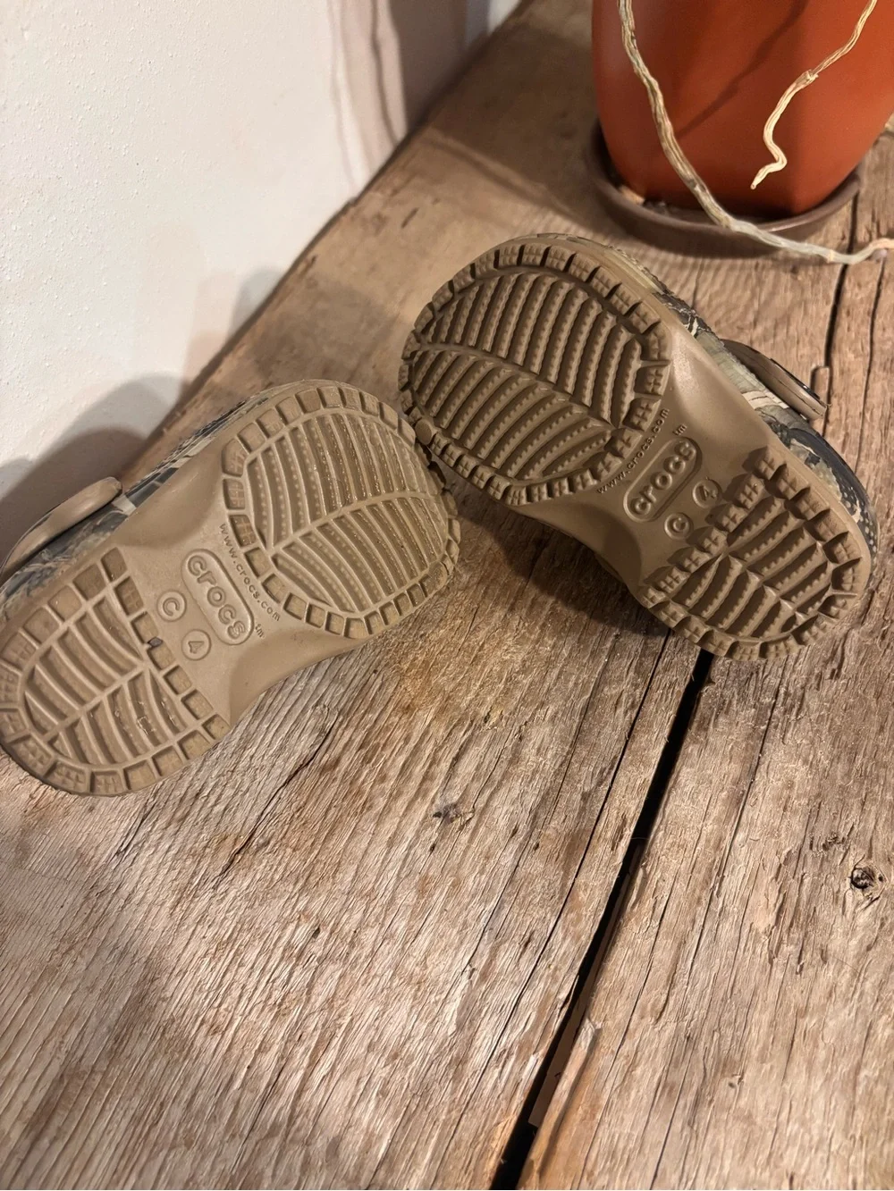 CROCS Toddler Camo Slip-On Clogs in Tan and Green